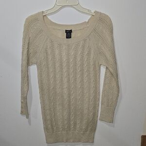 Rue21 Cream Crew Neck Sweater Classic Design